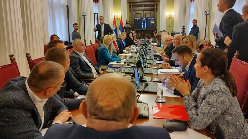Opet bez neophodne većine u Srbiji za uvođenje sankcija Rusiji 