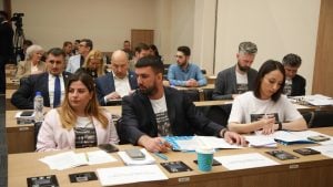 Opozicija: Dajte izbore pa da vidite liste