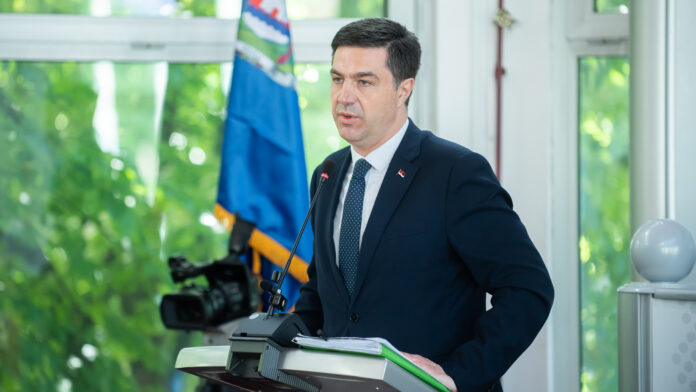 Opozicija traži razrešenje gradonačelnika Niša