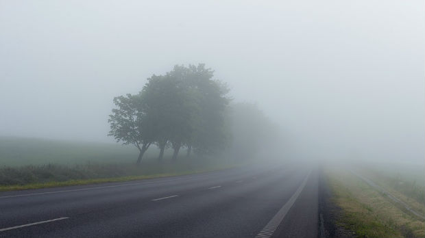 Oprez na putevima – magla smanjuje vidljivost
