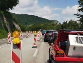 Oprez za vozače iz Čačka: Izvode se radovi na kolovozu kod Međuvršja FOTO