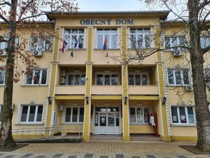 Opština Kovačica: Korisnici dečjeg dodatka da donesu potvrde o školovanju
