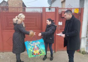 Opštinska uprava Opovo: Šest paketa za novorođene bebe