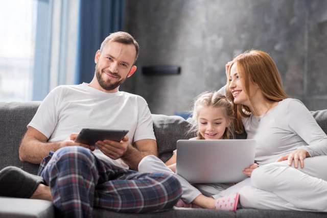 Optički internet – najbolje rešenje za celu porodicu