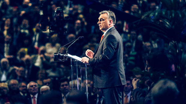 Orban u snimku na Fejsbuku: Bliska borba lidera EU na samitu