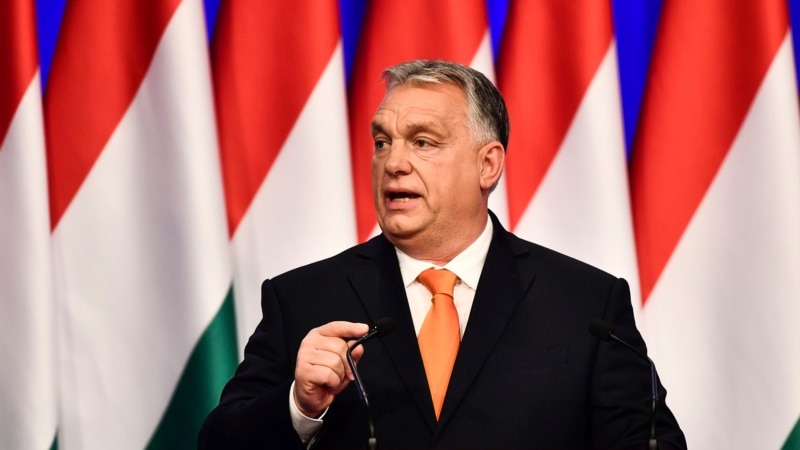 Orban uoči izbora povećava potrošnju i olakšice 