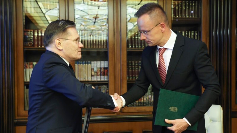 Orbanov ministar iza leđa Briselu u posjeti Moskvi 