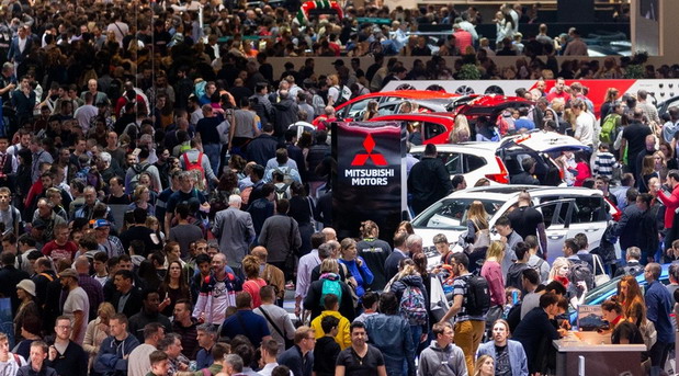 Organizatori pokušavaju da spasu sajam automobila u Ženevi