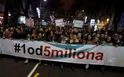 
					Organizatori protesta Jedan od pet miliona traže od Vučića da smeni Stefanovića 
					
									