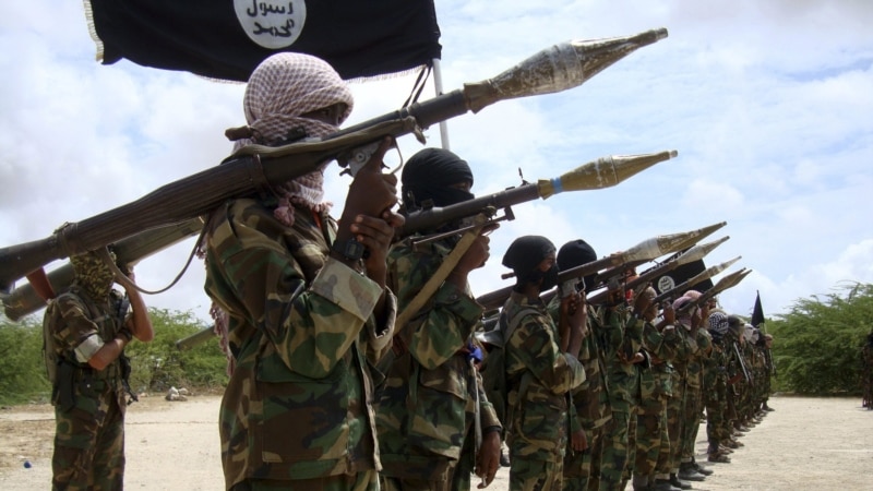 Trinaest ljudi poginulo u napadu militanata u Somaliji