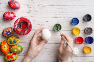 Oslikavanje uskršnjih jaja za najmlađe u petak u Odžacima