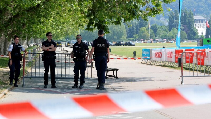 Osumnjičeni za napad nožem u Francuskoj optužen za pokušaj ubistva