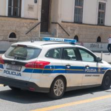 Otac izleteo iz automobila i ostavio dvoje dece: Policija odmah pojurila za njim - Ovako se odigrala cela drama, evo zbog čega je kažnjen