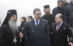 
					Otadžbina: Vučićeva poseta Kosovu nije donela ništa novo 
					
									