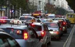 
					Otežan saobraćaj u centralnoj Srbiji zbog sumaglice 
					
									