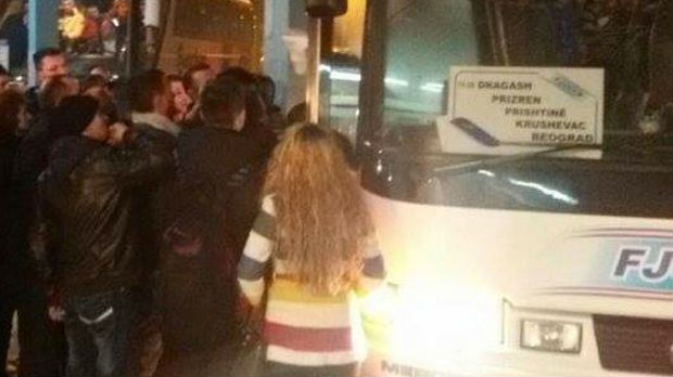 Otkazan polazak dva autobusa iz Prištine za Beograd