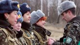 Otklon od sovjetske ere: Ukrajina prodaje 40.000 ruskih kapa ušanki