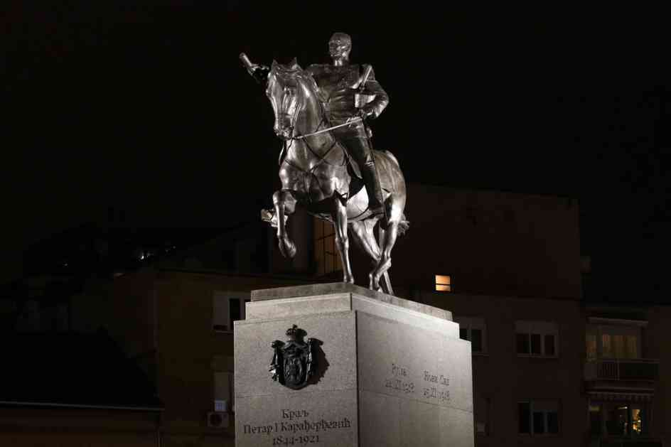 Otkriven spomenik kralju Petru Prvom Karađorđeviću, dobro došao kući najvoljeniji srpski vladaru