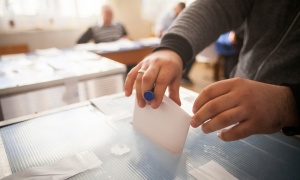 Otvorena birališta u BiH, građani biraju predstavnike na svim nivoima vlasti