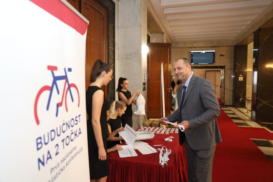 Otvorena prva nacionalna konferencija o biciklizmu Budućnost na dva točka