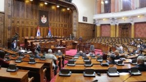 Otvoreni parlament: Osuda eskalacije tenzija i nasilja u Narodnoj skupštini