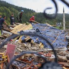 Ova fotografija poplave u BiH postala je viralna: Privukla je pažnju medija širom sveta (FOTO/VIDEO)