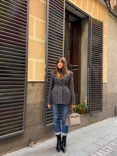 Ovakav sako biramo za dane kada želimo da izgledamo mršavije