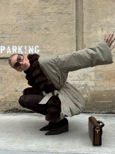 Ove zime trend naglašenog struka ne zaobilazi ni puffer jakne