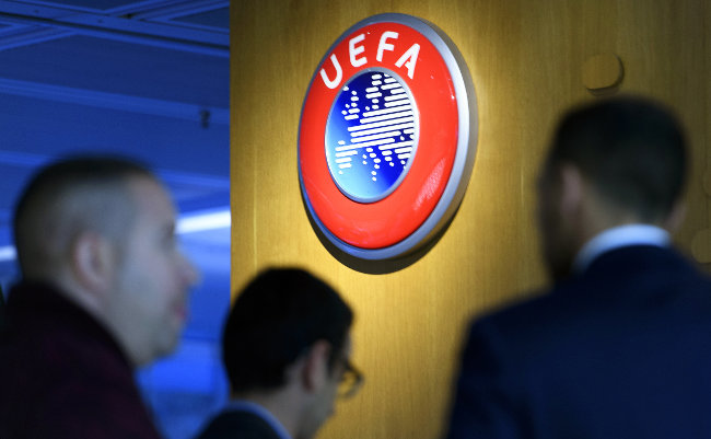 Ovo je STRAŠNO! Zašto UEFA žmuri? Našim klubovima ne bi progledala kroz prste... (video)
