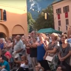 Ovo selo je SVETSKA PRESTONICA RUŽNIH LJUDI! Kad čujete kako je postalo čuveno bićete oduševljeni (VIDEO)