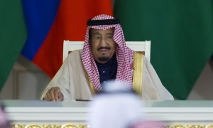 Ovo stvarno NIKO NIJE OČEKIVAO! Saudijski kralj došao u Rusiju, i čim je kročio usledio je NEVIĐENI ŠOK! (VIDEO)