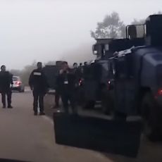 DRAMA NA KOSOVU! Jedinice Rosu uletele sa blindiranim vozilima na Jarinje i Brnjak, narod preplašen (VIDEO)