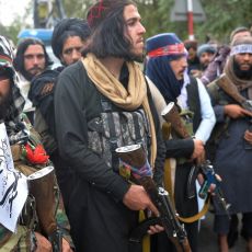 PAO DOGOVOR IZMEĐU RUSIJE I TALIBANA: Moskva šalje ogromne količine za Avganistan, radost u Kabulu