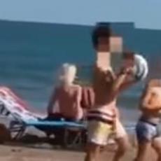 PERVERZIJA NA JADRANU! Usred bela dana, na plaži, zavukao je glavu među njene noge i... (18+ VIDEO)