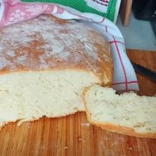 POGAČA BEZ KVASCA - Tradicionalno se priprema za ZADUŠNICE, evo kako da vam ispadne savršeno bez čekanja da naraste