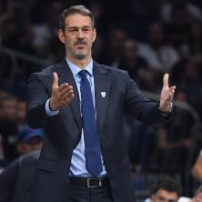 POGODIO JE VANSERIJSKE TROJKE Golemac apostrofirao JEDNOG igrača Partizana posle poraza u Areni