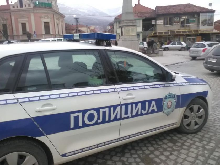 POLICIJA UHAPSILA HULIGANE NA MOSTU SLOBODE: Tuča navijača pred utakmicu između Vojvodine i Crvene zvezde