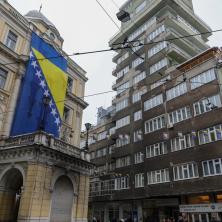 POLICIJA UPALA U KUĆU AMBASADORA BIH: Privedeno više osoba, uhapšen bivši gradonačelnik Sarajeva?!
