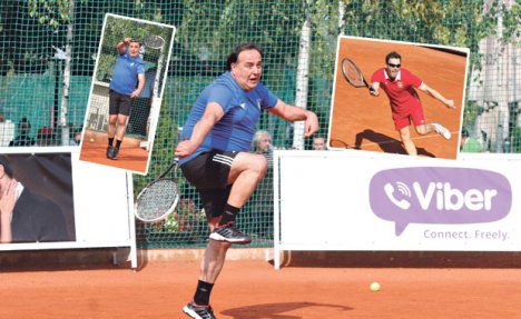 (HIT FOTO) NAJJAČI POLITIČAR SVIH VREMENA: Fotke koje ne smete propustiti, ovako Babić igra tenis!