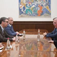 POLOŽAJ SRBA NA KOSMETU GLAVNA TEMA! Predsednik Vučić se sastao sa američkim ambasadorom Kristoferom Hilom (FOTO)