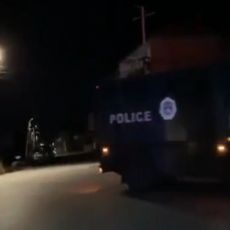PONOVO SE OGLASILE SIRENE NA SEVERU KOSOVA: Prištinska policija ulazi na sever (VIDEO) 