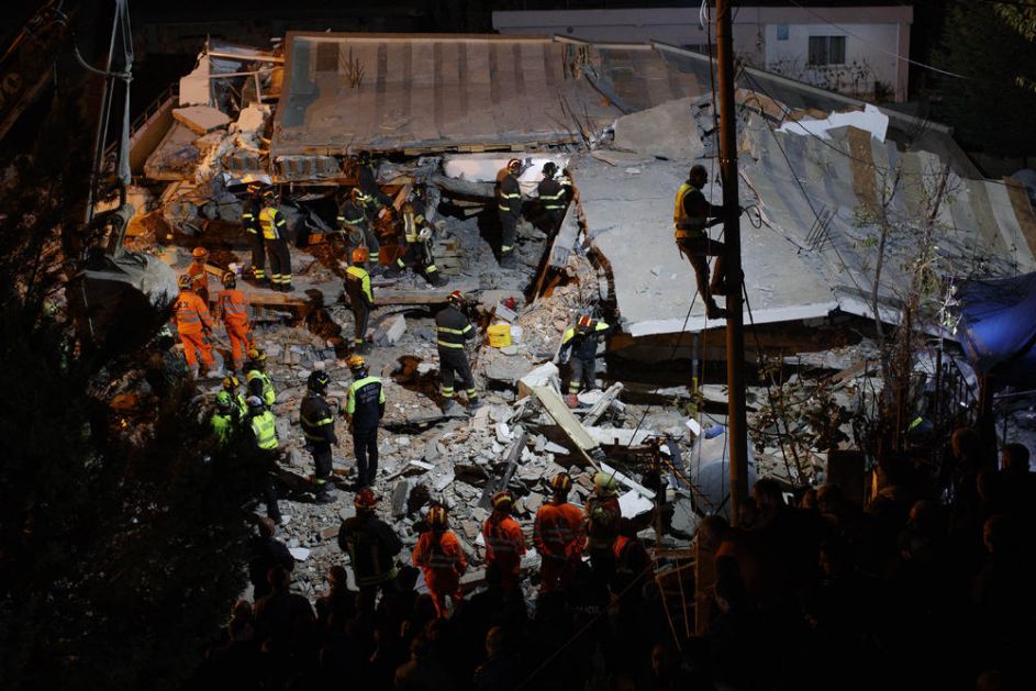 PONOVO SE ZATRESLO TLO: Dva nova zemljotresa pogodila Albaniju! Broj žrtava se povećao na 47, 2.000 ljudi povređeno!