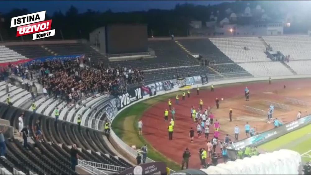 PORUKA GROBARA PRED VEČITI DERBI: Navijači Partizana rekli fudbalerima šta žele od okršaja sa Zvezdom (KURIR TV)