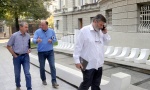 POSLE DVE NEDELjE PROTESTA: Taksisti na sastanku kod Vučića