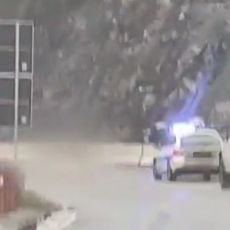 POSLE PRELASKA PREKO PUNE LINIJE SE ŽESTOKO POKAJAO: Obilazi maricu i policijski auto pod rotacijom (VIDEO)