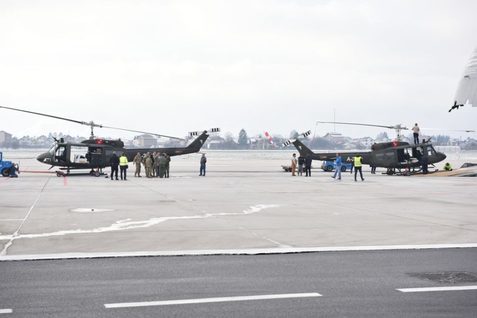 [POSLEDNJA VEST] Novi helikopteri Bell Huey II dopremljeni Oružanim snagama Bosne i Hercegovine