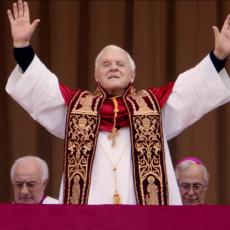 POTENCIJAL ZA OSKARA: Dva velikana glumišta u ulozi dobrog i lošeg pape! (VIDEO)