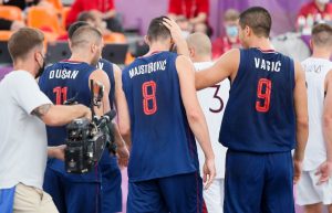 POTPUNA KATASTROFA U TOKIJU: Rusi ponizili naše basketaše i prošli u finale, sledi borba za bronzu!