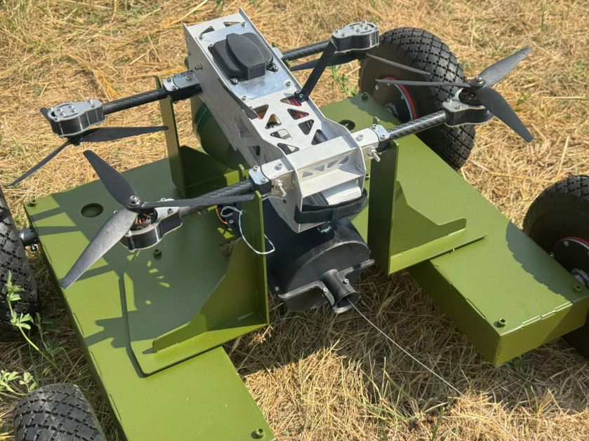 PR-DC predstavio novi dron koji se navodi optičkim kablom: „Spremni smo da proizvodimo novi FIBERTON“ u stotinama hiljada komada