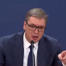 PREDSEDNIK GOST RTS: Vučić večeras na Dnevniku